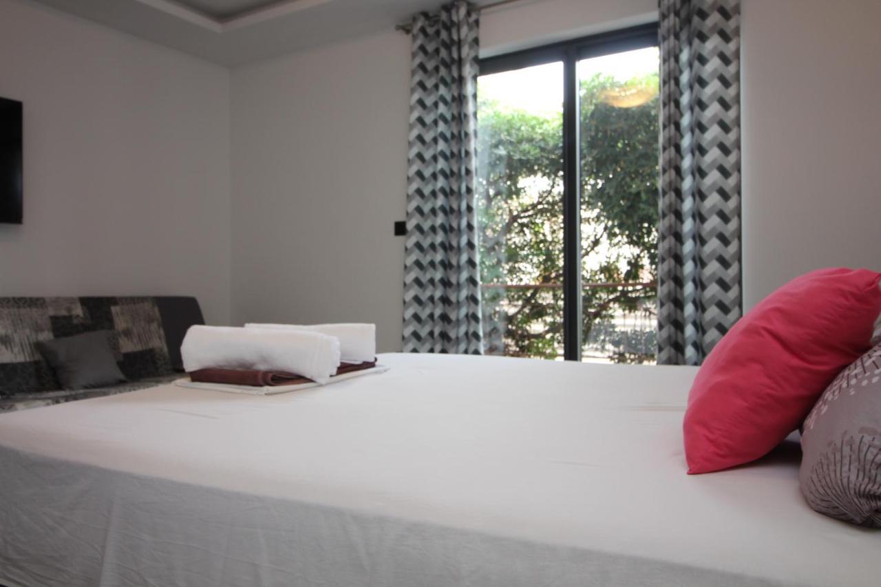 פרימוסטן Apartments Toni מראה חיצוני תמונה