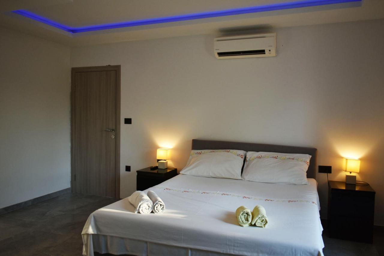 פרימוסטן Apartments Toni מראה חיצוני תמונה