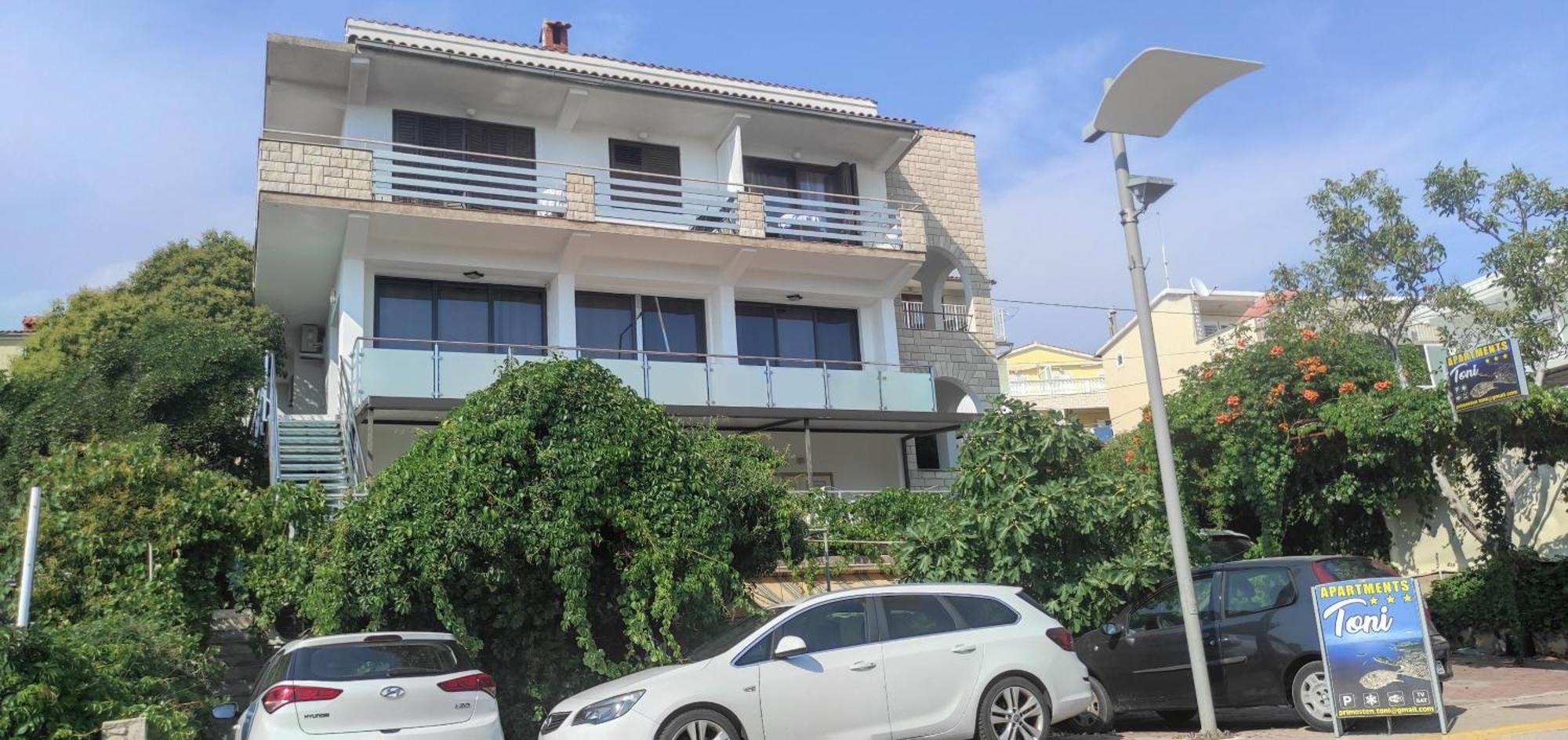 פרימוסטן Apartments Toni מראה חיצוני תמונה