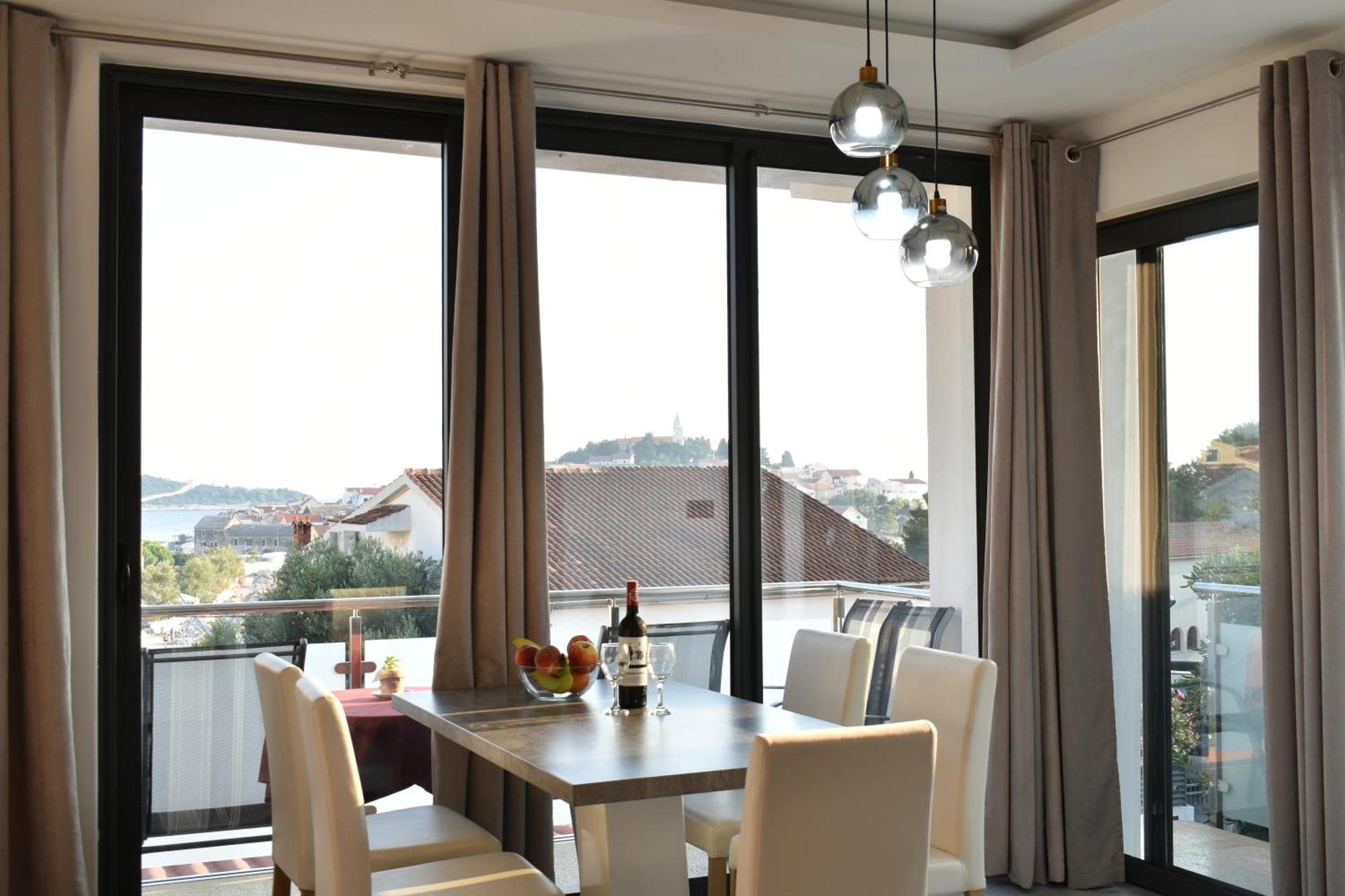 פרימוסטן Apartments Toni מראה חיצוני תמונה